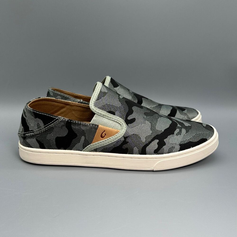 OluKai Pehuea Pa'i Women's Size 9 Shoes Slip On Loafers Gray Black Camo Sneakers